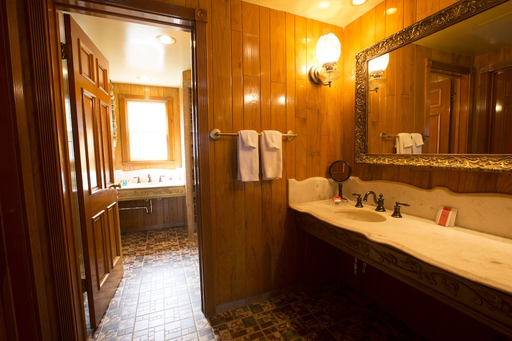 Madonna Inn - photo 245