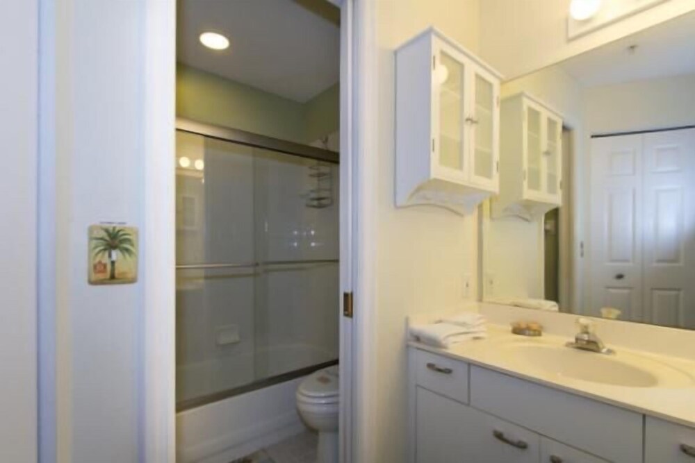 Sandy Pointe 210 - photo 12
