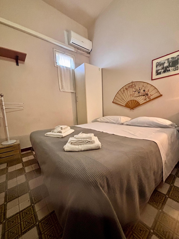 Rifugio di Stazzo Holiday Home for Groups of 20 People — 4-Star Luxury Hotel in Acireale, Italy