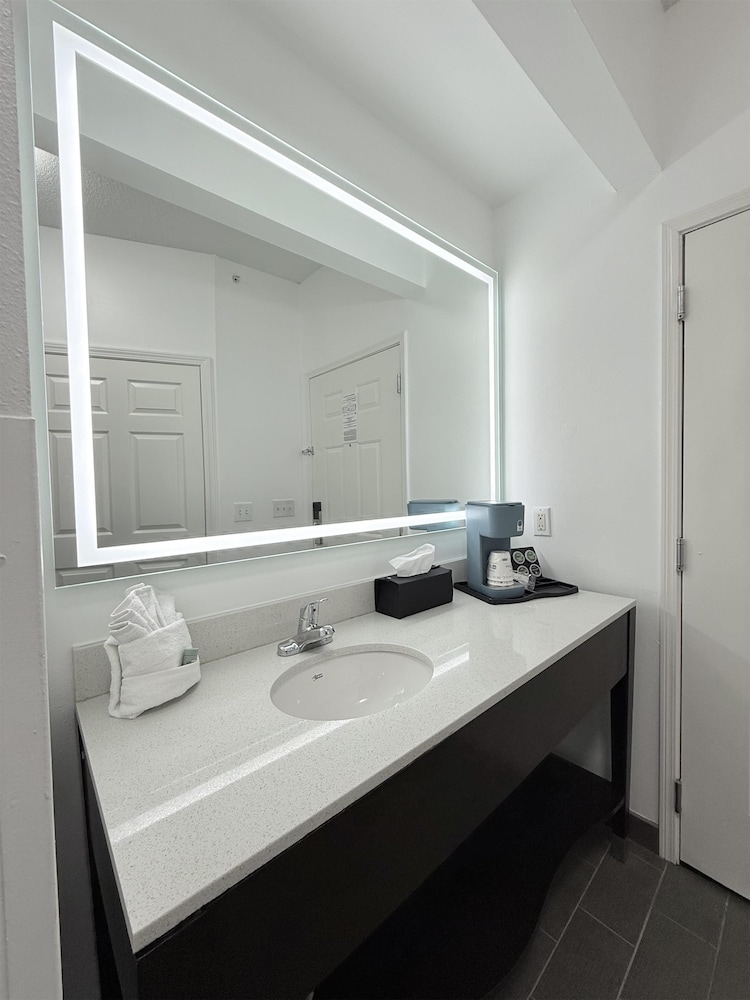 Best Western of Crestview - photo 40