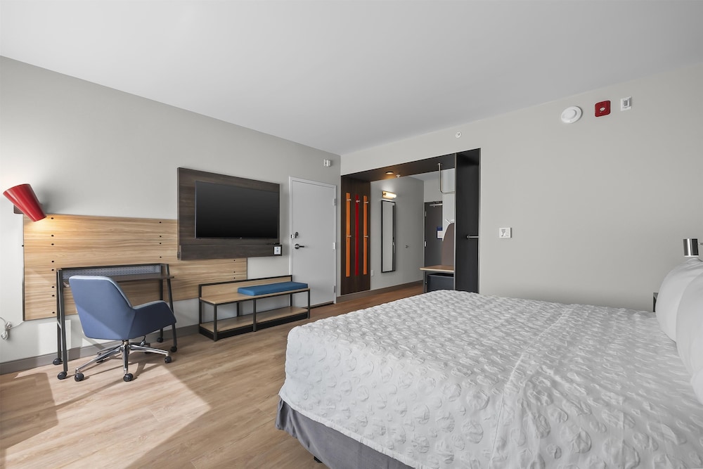 Tru by Hilton Cape Girardeau - photo 16
