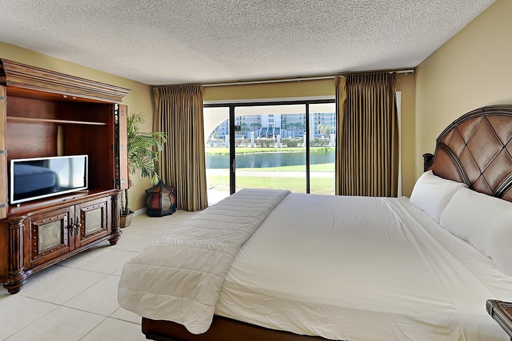 Edgewater Beach & Golf Resort VI by Resort Collection - photo 14