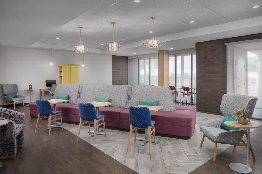 Home2 Suites by Hilton Las Cruces - photo 2