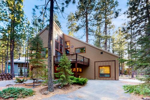 Pasque Flower Glen in Sisters, United States