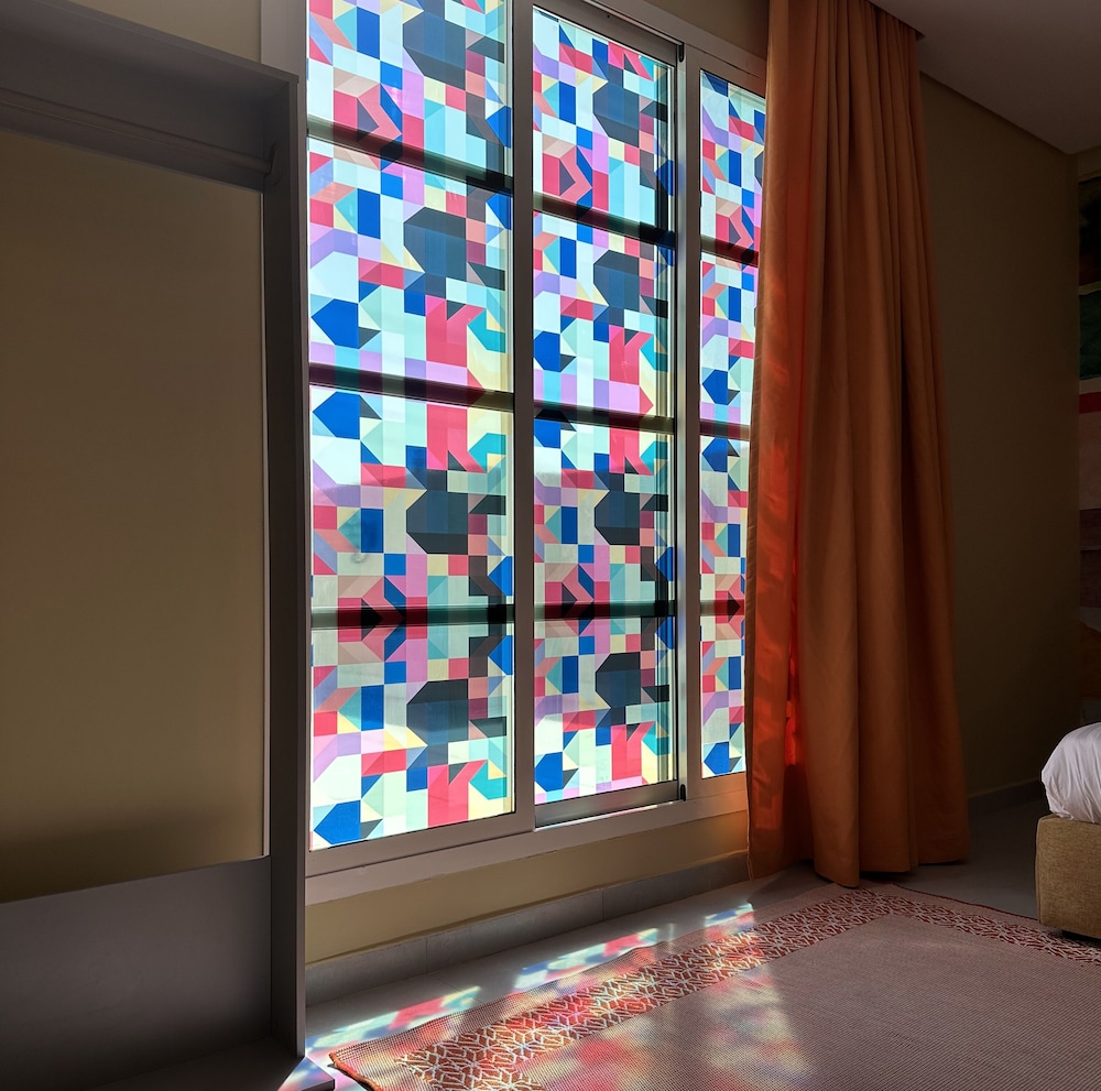 Kease Hittin B 14 Pop Palette GX20 — 5-Star Luxury Hotel in Riyadh, Saudi Arabia