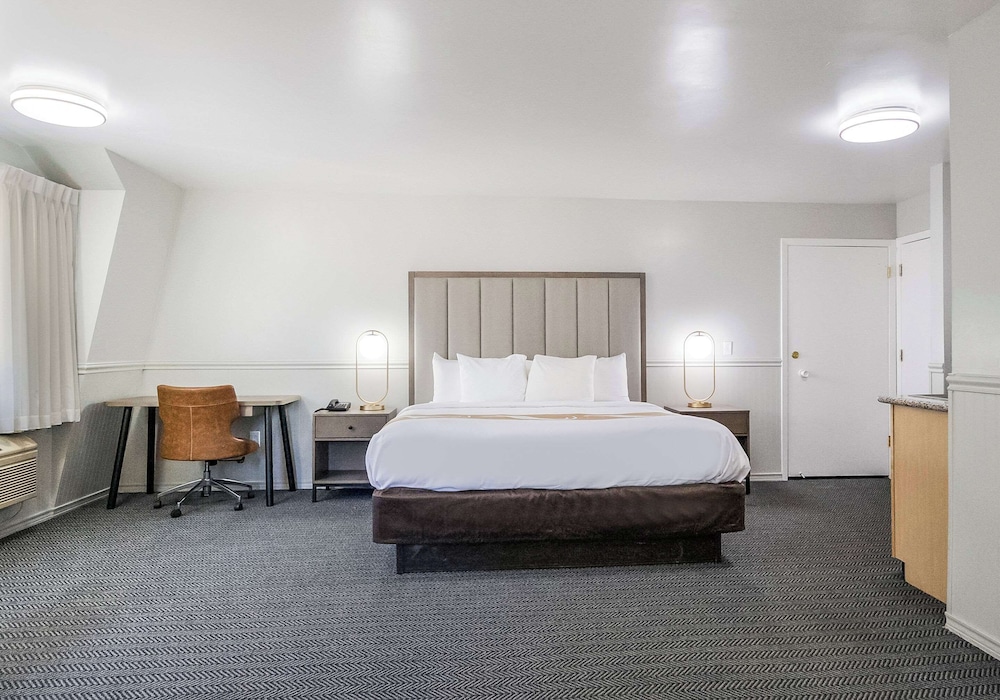 Quality Inn South Lake Tahoe - photo 35