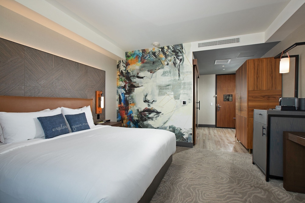 The Glenmark Glendale a Tribute Portfolio Hotel - photo 22