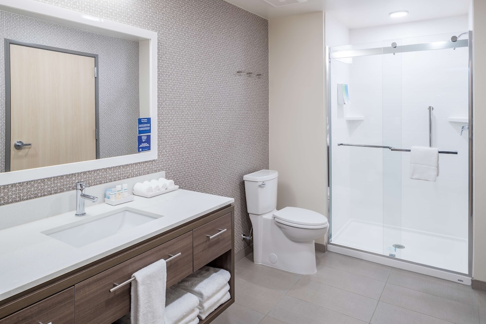 Home2 Suites by Hilton Cape Canaveral Cruise Port FL - photo 37