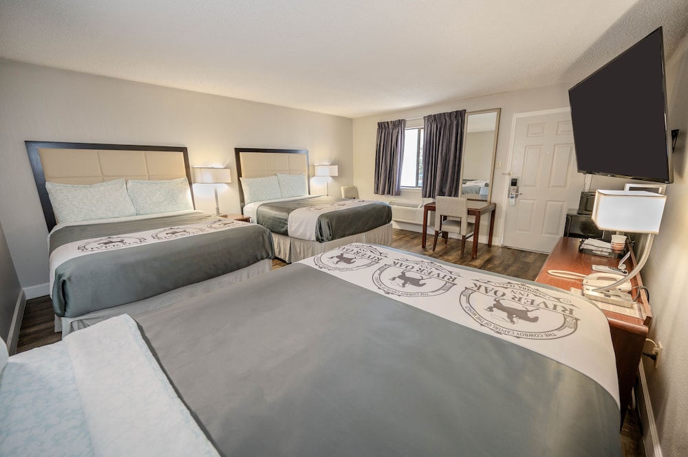 River Oak Inn - photo 5