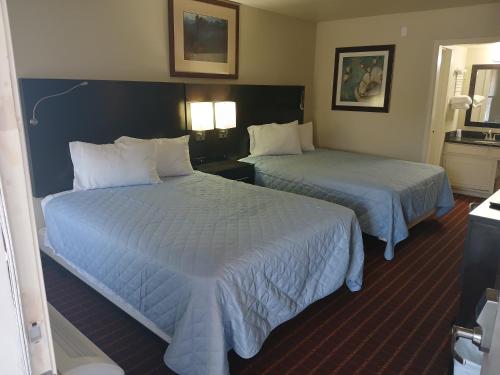 76 Family Inn - photo 14