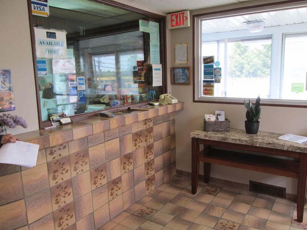 Mayflower Motel Milford - photo 3