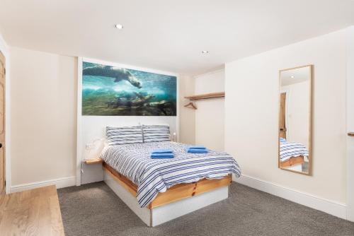 Discovery House