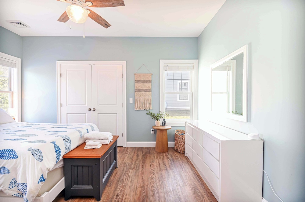 Maritime Meadows Charming Resort style Home - photo 8