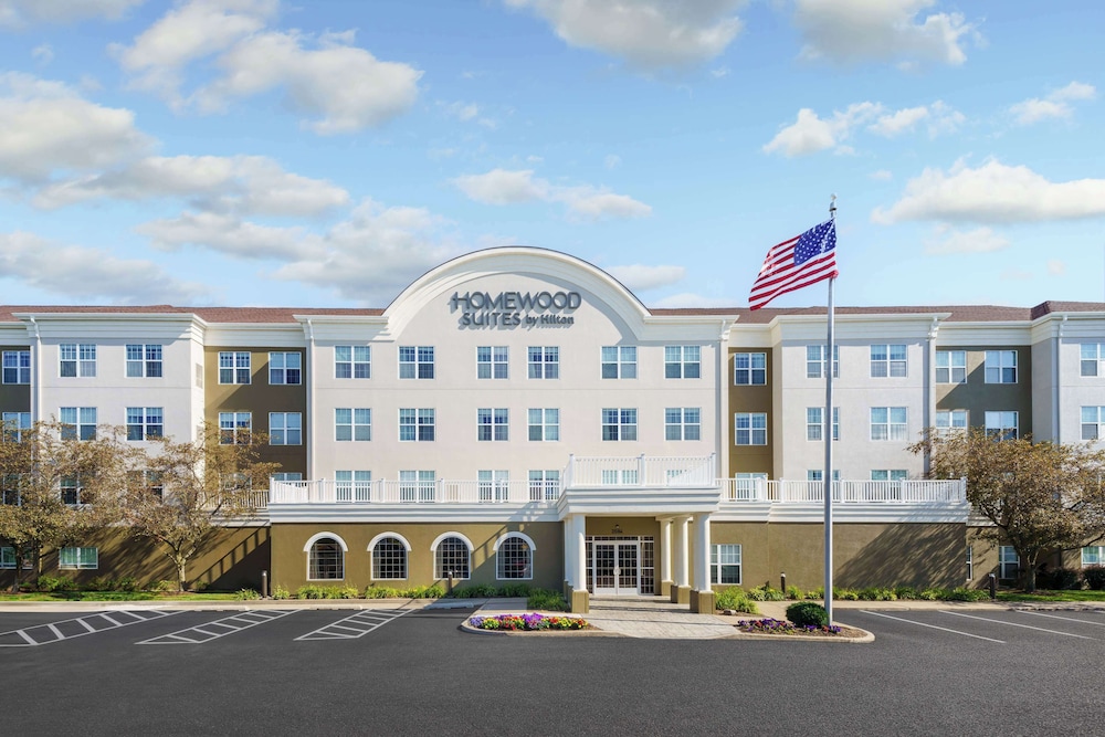 Homewood Suites by Hilton Erie - photo 37