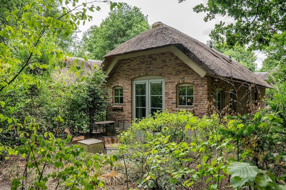 Romantic Loft W Garden Terrace — Ermelo