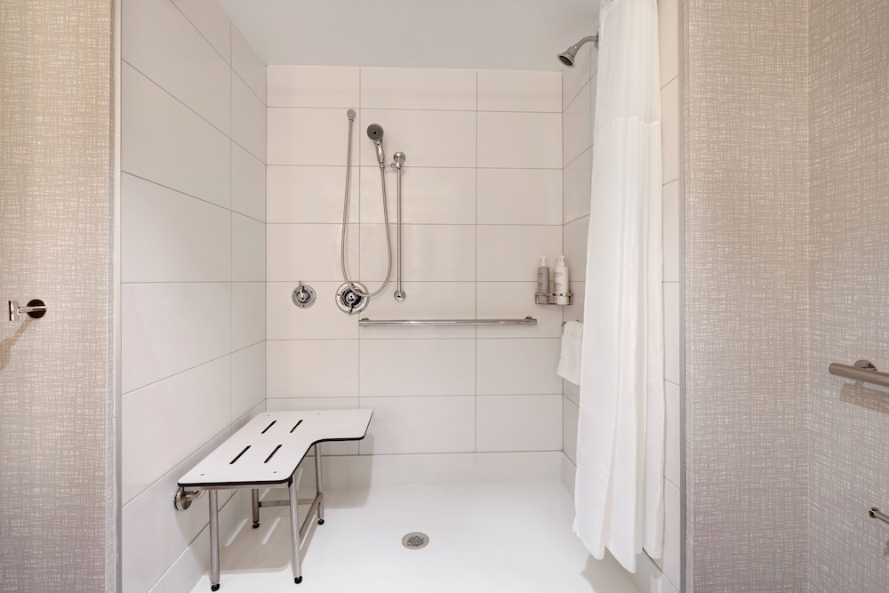 Hampton Inn Chicago Orland Park - photo 14