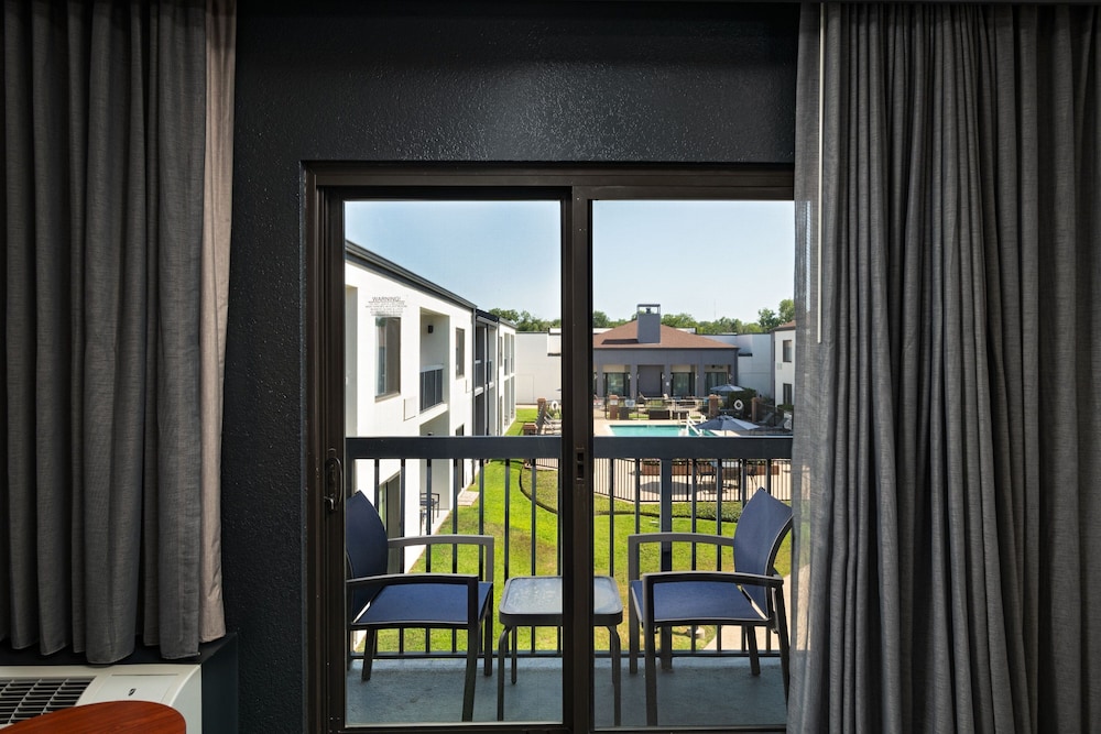 Courtyard by Marriott Fort Worth University Drive - photo 14