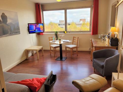 Studio Chez Alain Avec Garage Securise Et Clim in Chamalieres, France