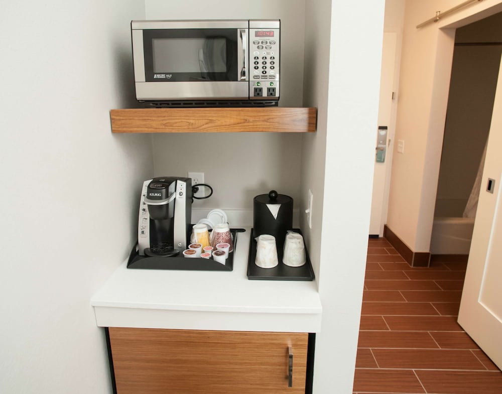 Hilton Garden Inn San Antonio Live Oak Conference Center - photo 18