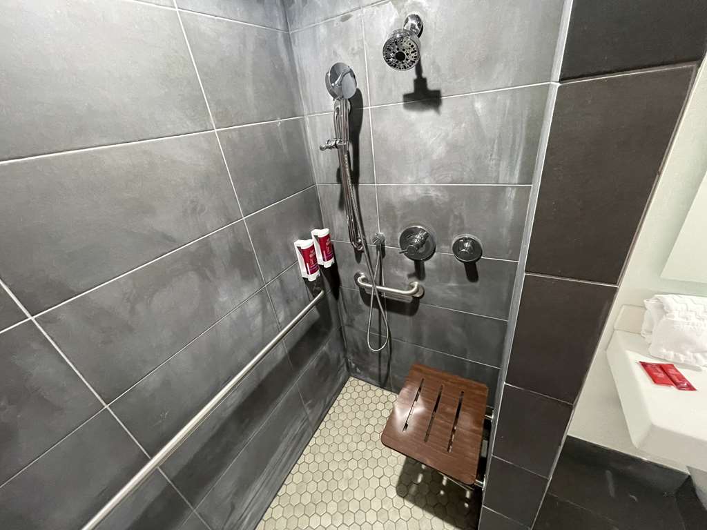 The Midtowner Hotel SureStay Collection by Best Western - photo 10