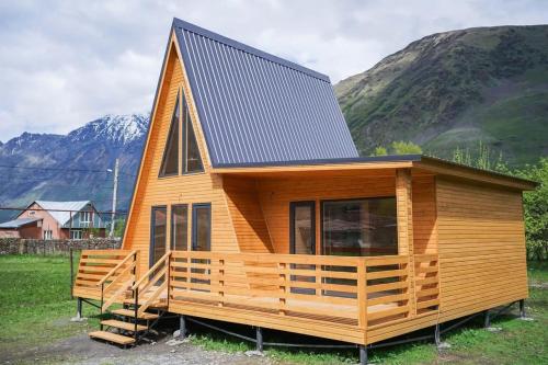 Cottage View — 4-Star Luxury Hotel in Step'antsminda, Georgia