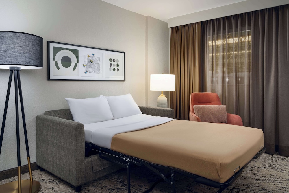 Embassy Suites by Hilton Memphis East Germantown Area - photo 10