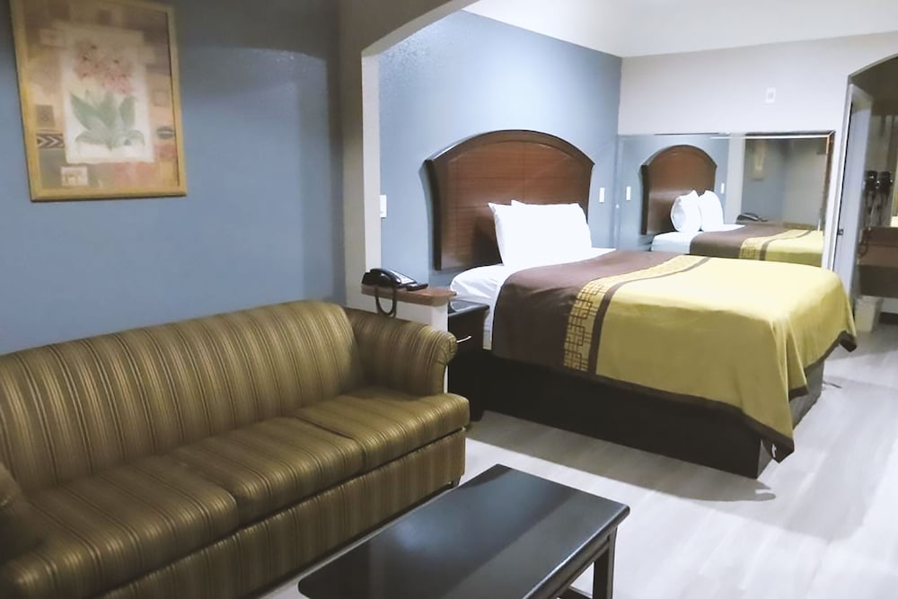 Blue Way Inn & Suites By Jasper Houston - photo 3