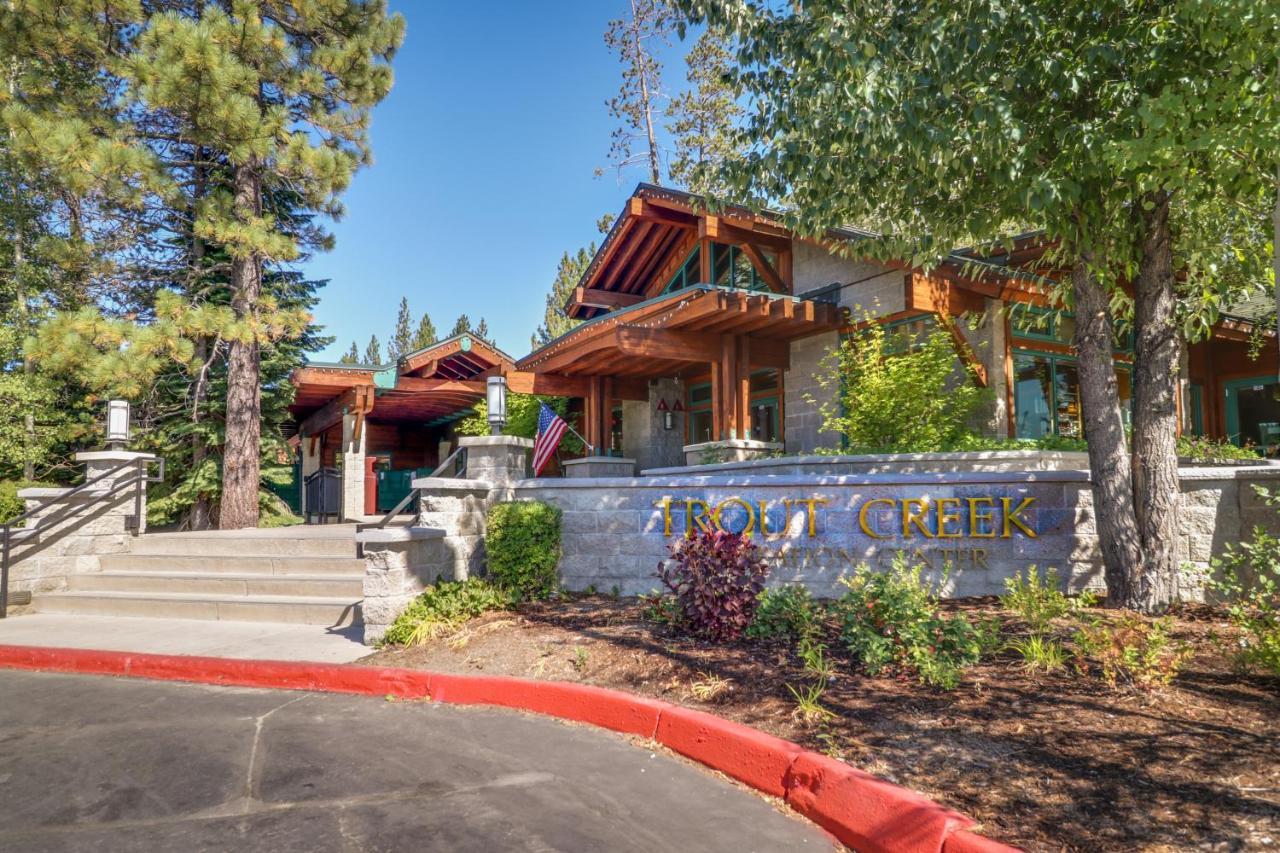 Serventi Tahoe Donner Cabin — 4-Star Luxury Hotel in Truckee, United States