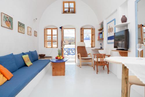 Aegea Cave Houses in Mesaria, Greece