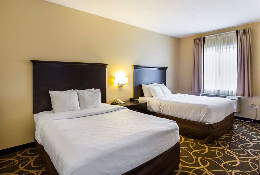 MainStay Suites Fargo I 94 Medical Center - photo 24