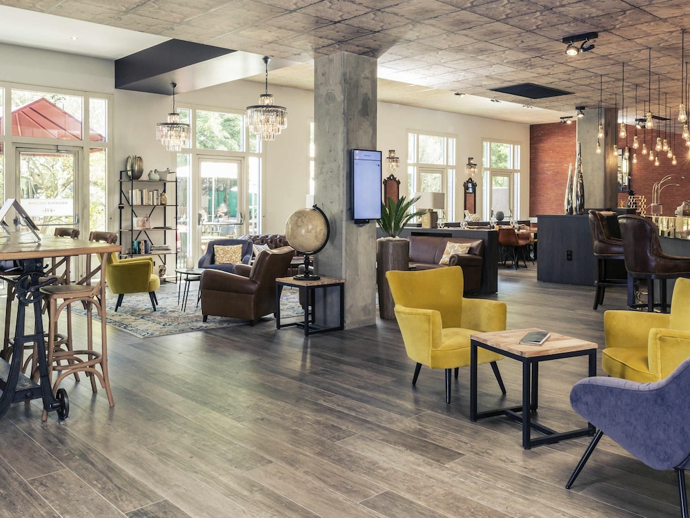 Mercure Paris Porte de Pantin in Pantin, France