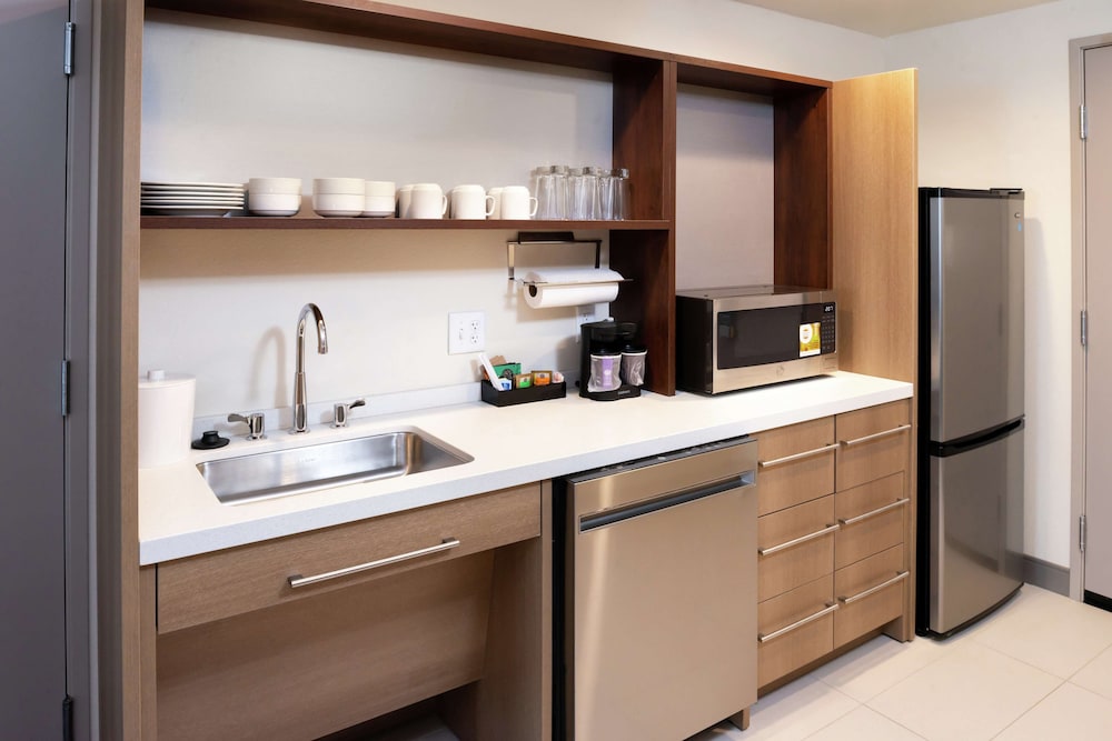 Home2 Suites by Hilton New Albany Columbus - photo 32