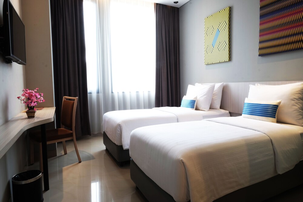 Celecton Blue Cikarang - carbon neutral hotel in Cikarang