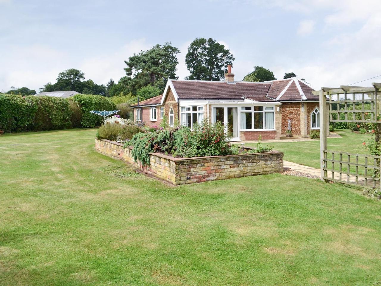 Gamekeeper's Cottage — 5-Star Luxury Hotel in Middleton, United Kingdom