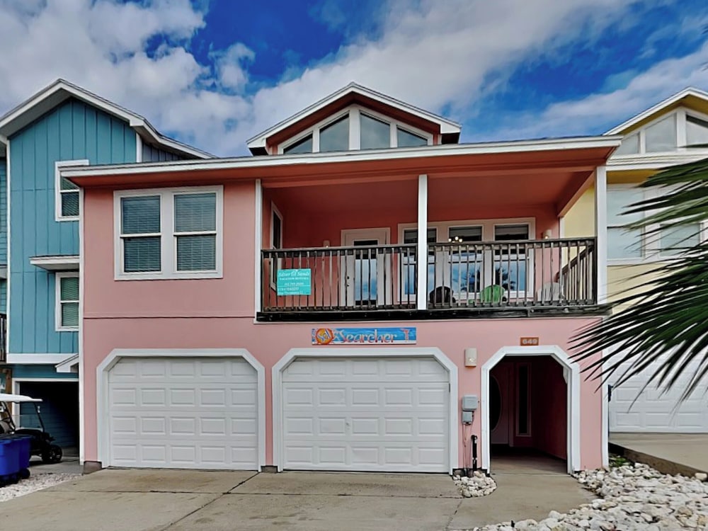 Sol Searcher by Silver Sands Vacation Rentals — 4-Star Luxury Hotel in Port Aransas, United States