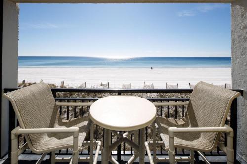 Nautilus 1305 Gulf Front 1 BR 3rd Floor — 4-Star Luxury Hotel in Fort Walton Beach, United States