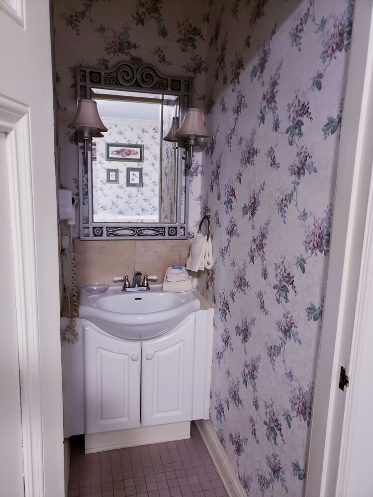 Lowell Inn - photo 145