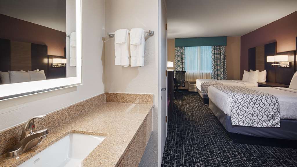 Best Western Fort Myers Inn & Suites - photo 12