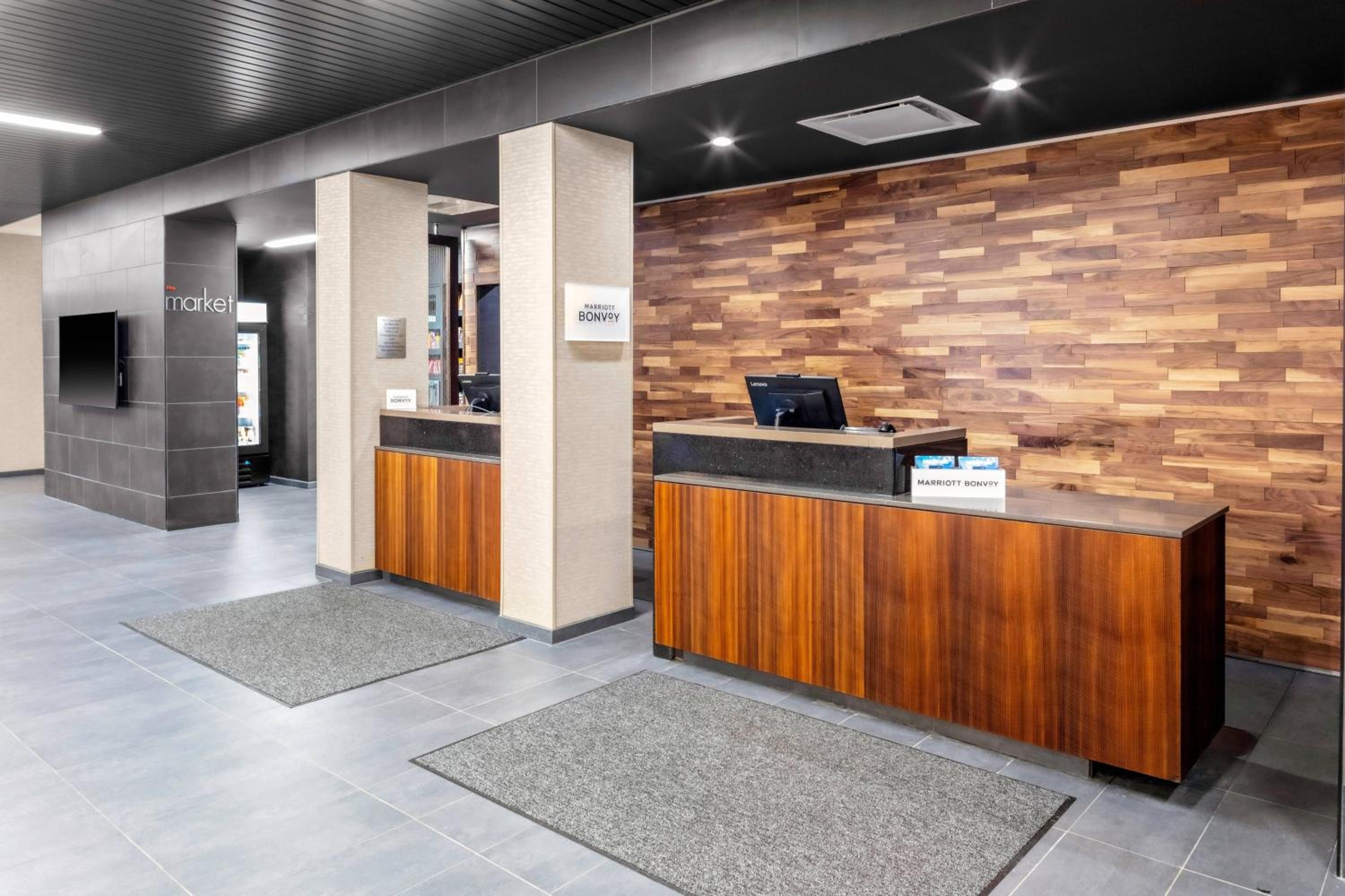 Courtyard by Marriott East Lansing Okemos - photo 33