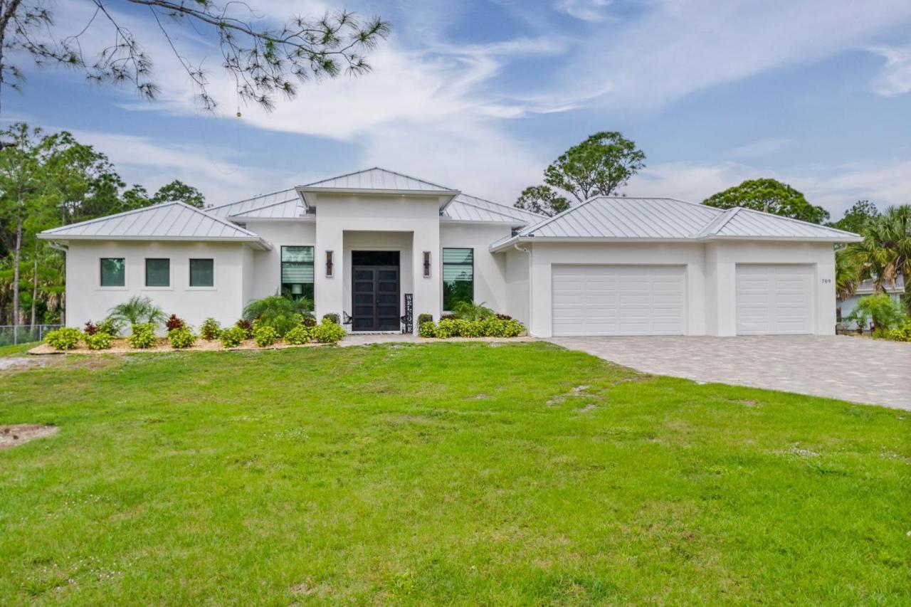 Eden’s Endless Escape in Naples, United States