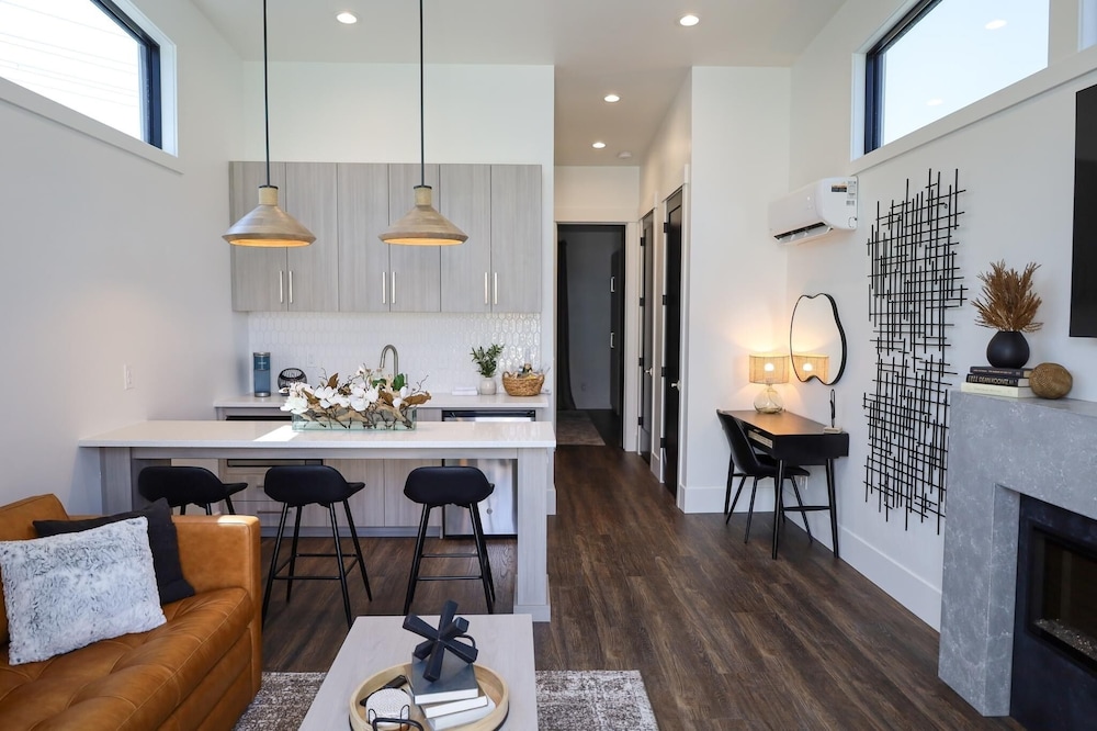 Xhale Resort and Spa — hotel in Idaho Falls