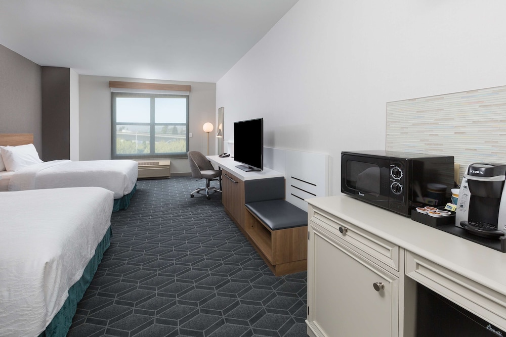 Hilton Garden Inn Oakland San Leandro - photo 11