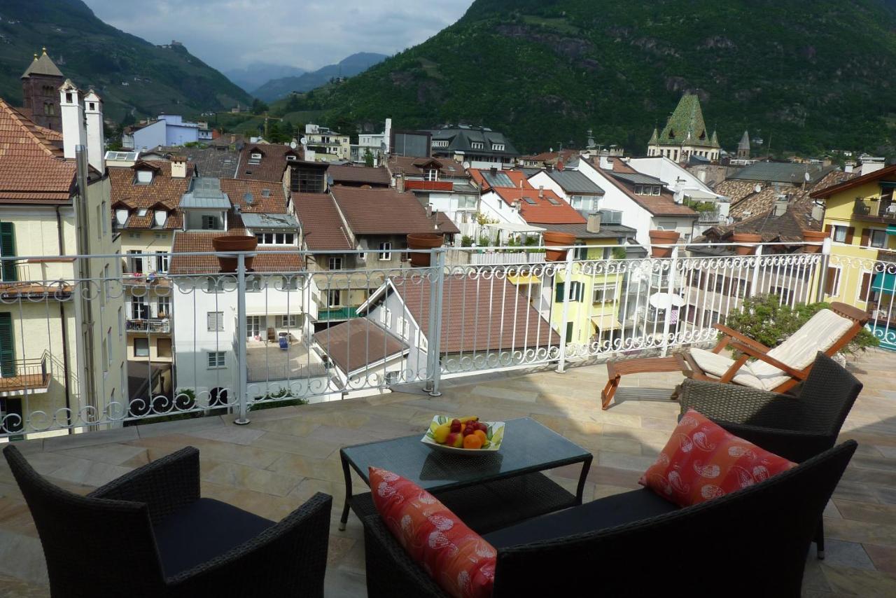 Apartment Leonardo — 4-Star Luxury Hotel in Bolzano, Italy