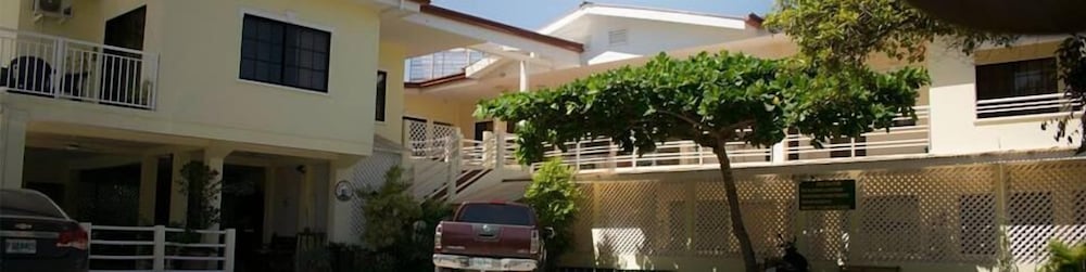 Hotel Playa Bonita - carbon neutral hotel in Tela