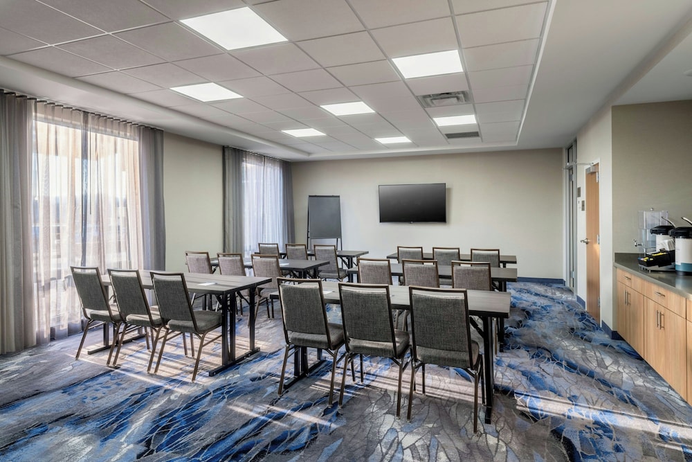 Fairfield Inn & Suites by Marriott Louisville Shepherdsville - photo 32