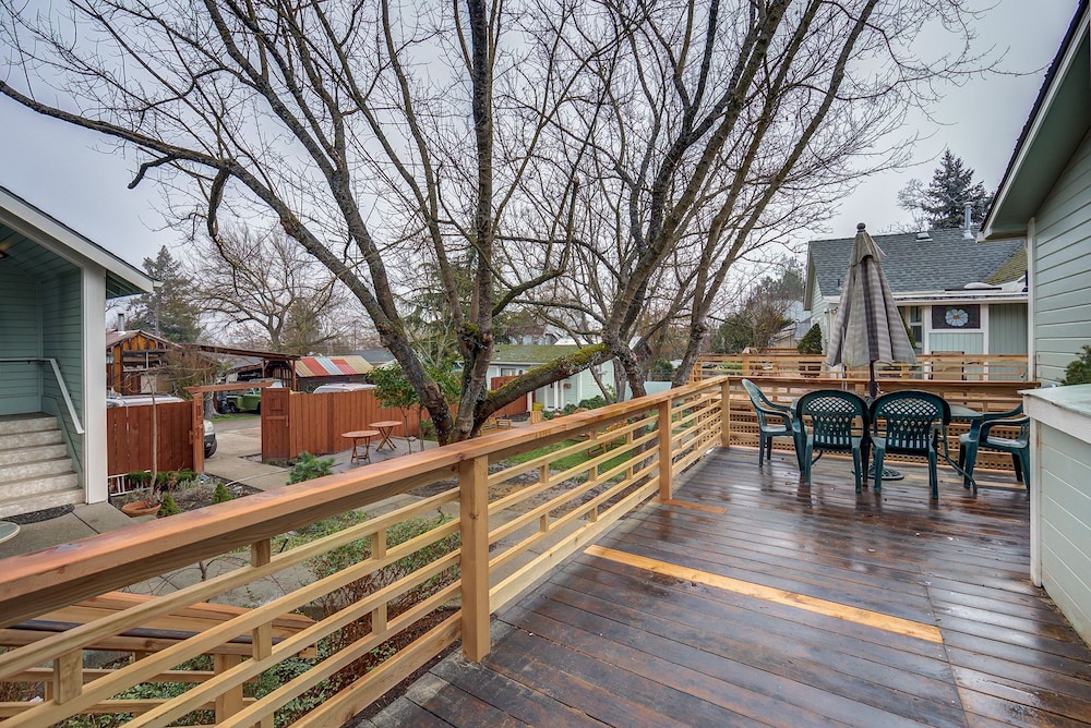Carlisle Garden Suites - photo 42