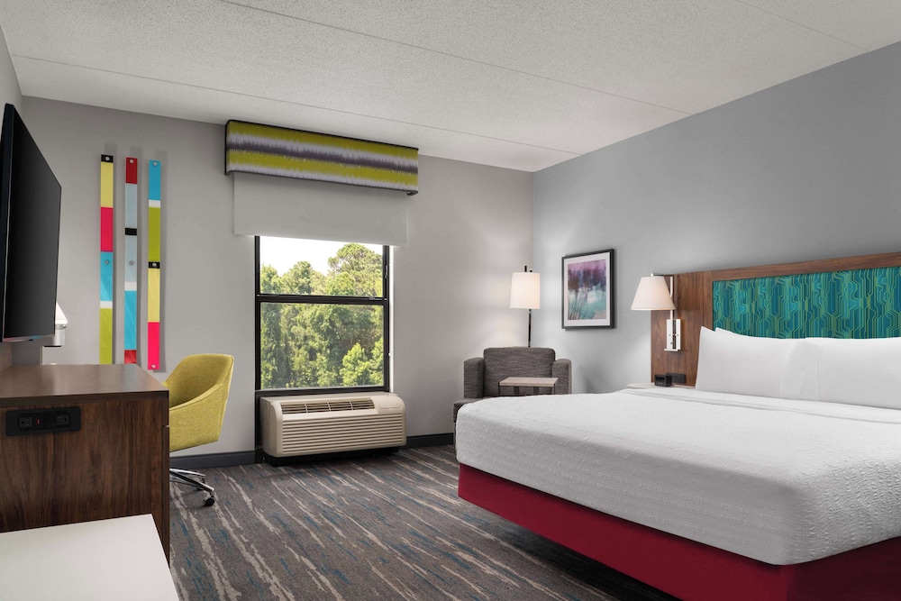 Hampton Inn Spring Lake Fayetteville - photo 36