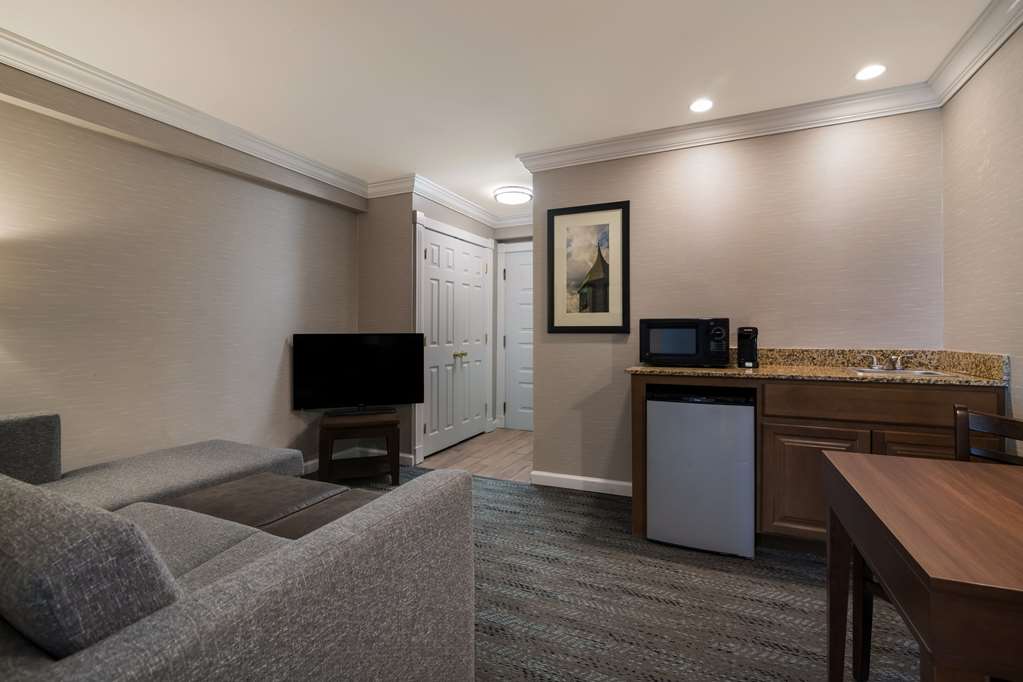 Comfort Inn & Suites Plattsburgh Morrisonville - photo 28