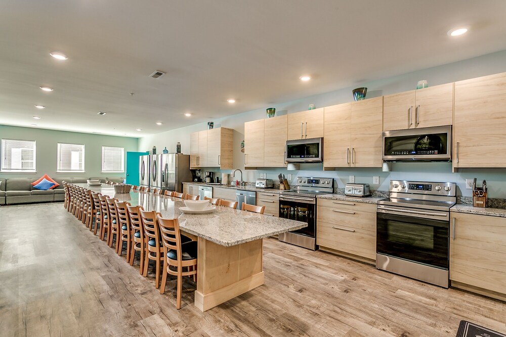 Together Resorts Cherry Grove Resort at 5405 A N Ocean Blvd - photo 32