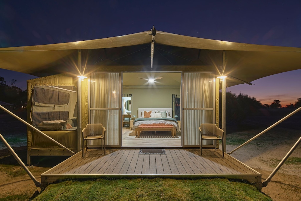 Willow Wood Glamping Retreat — hotel in Broadwater